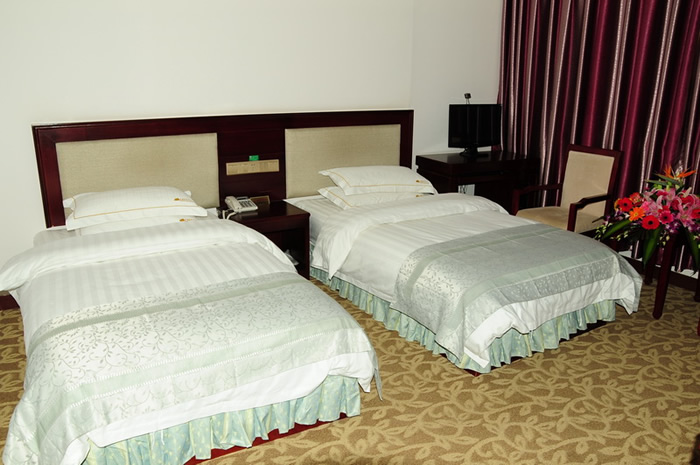 ���¥���